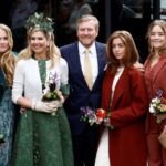 Nederland viert koningsdag: royals beginnen aan hun wandeling.