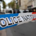 Franse politie schiet man dood die synagoge in brand wilde steken.