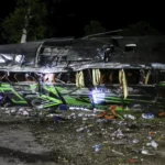 Minstens 11 doden, meerdere gewonden in busongeluk in Indonesië na vermeend falende remmen.