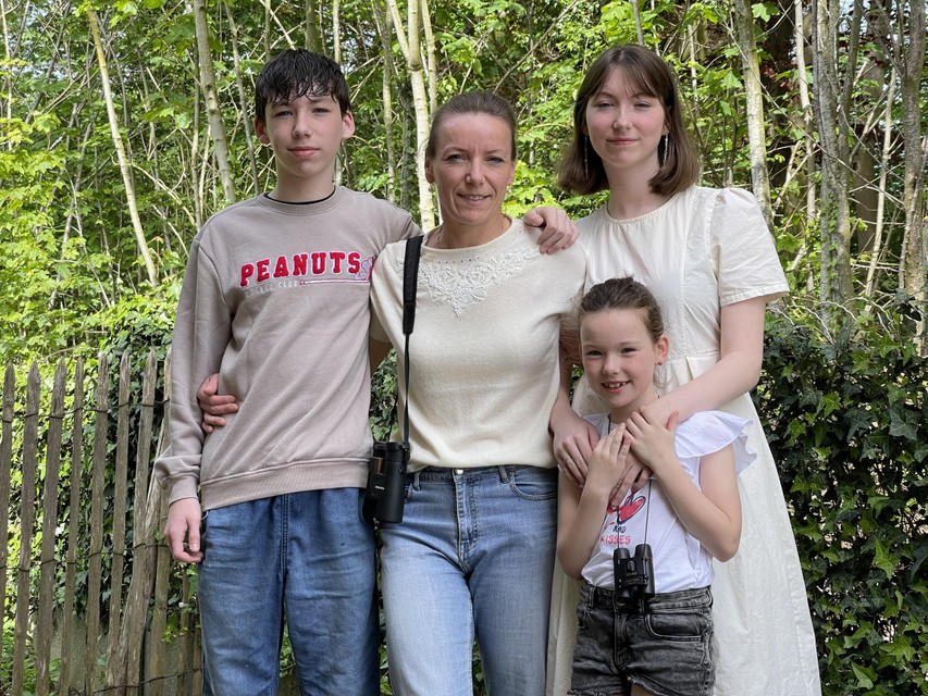 Marijs de Witte met haar kinderen Jacoba (16), Maurice (13), Rosanne (8).