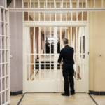 Stakers in gevangenissen veranderen van tactiek: “Exact omgekeerde van wat minister Van Tigchelt zou moeten doen”.