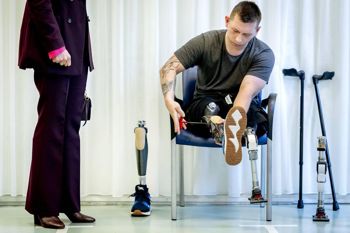 Meer dan 130 Oekraïense militairen voor behandeling in Nederland.