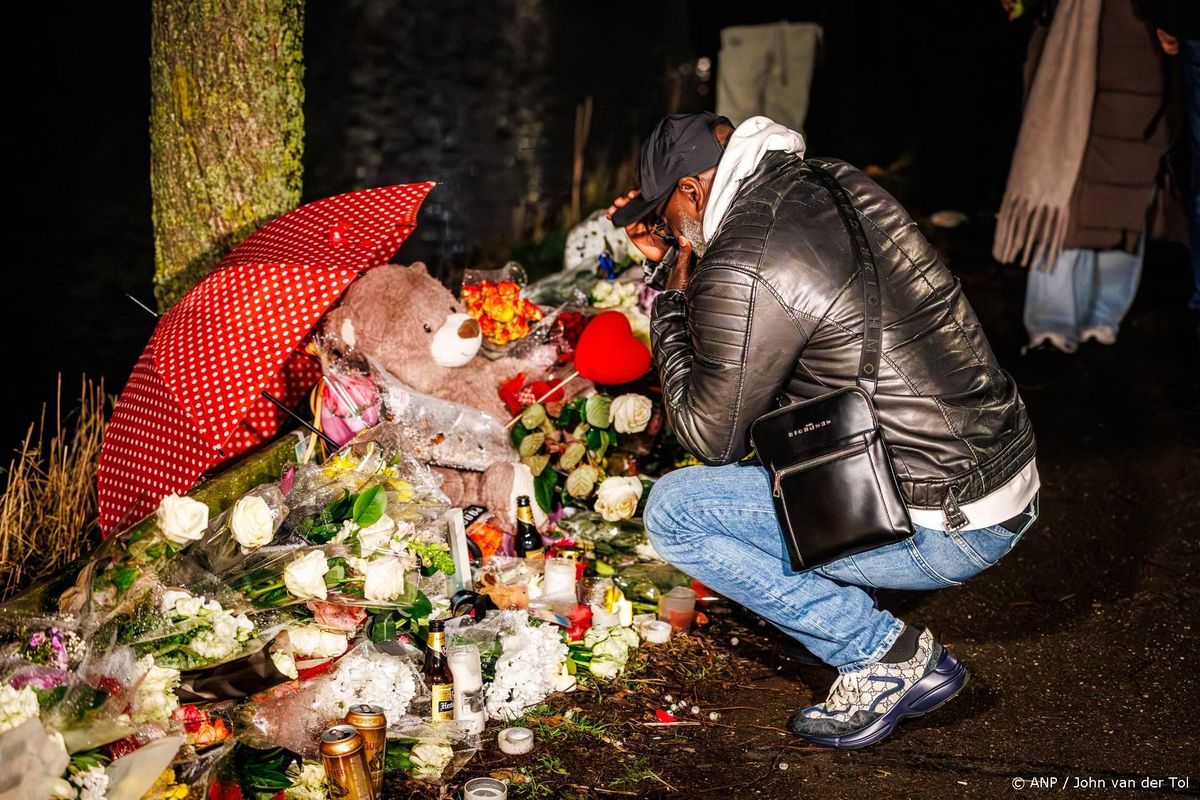 Politie zoekt naar antwoorden rond dood jongen (16) in Den Hoorn.