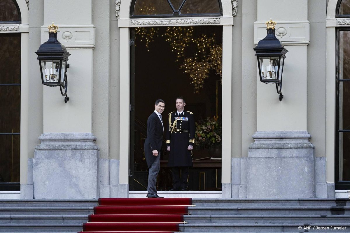 Premier Sint Maarten feliciteert kabinet van ambtsgenoot Jetten.