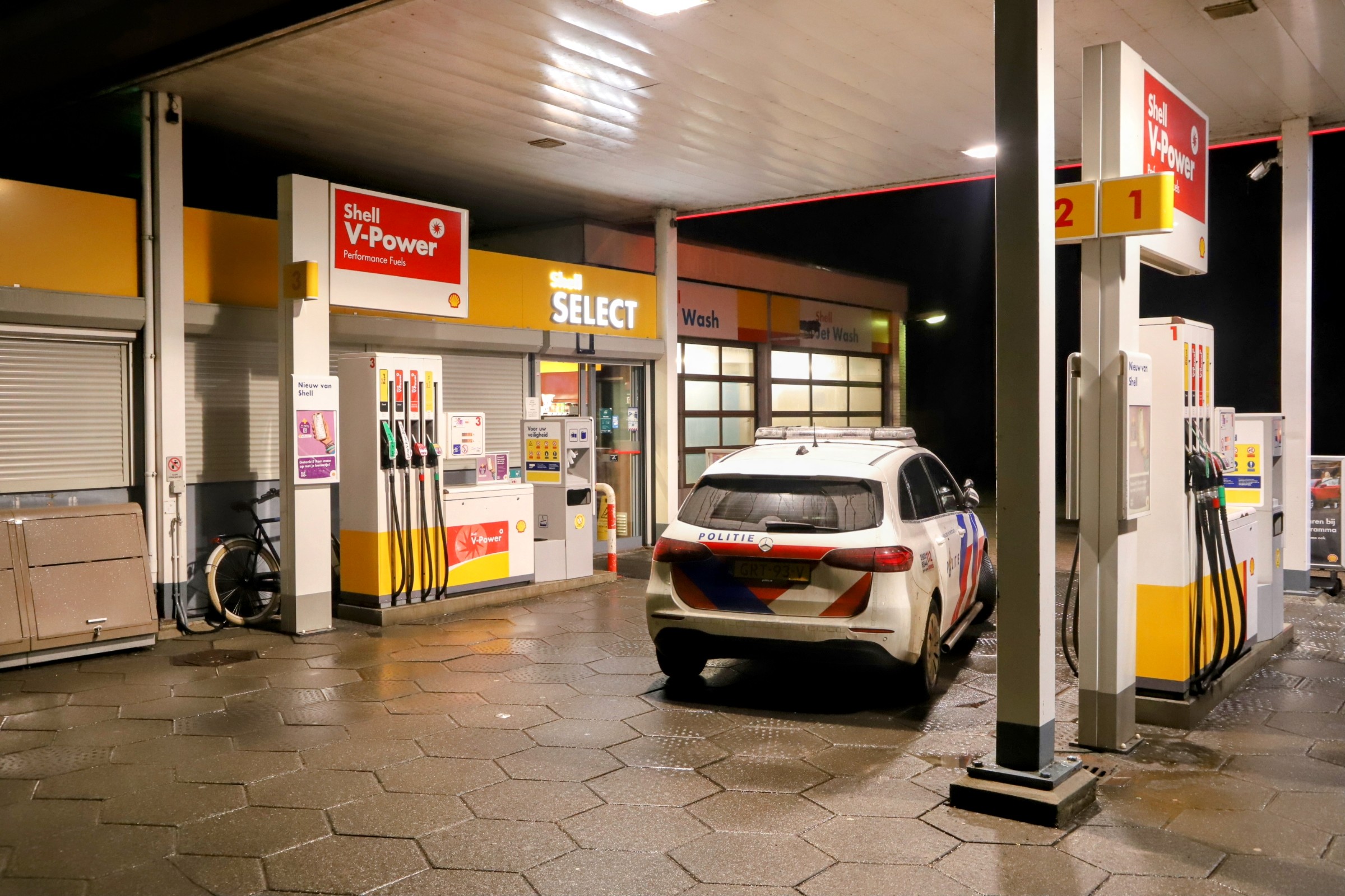 Weer overval op Shell-tankstation, verdachten aangehouden