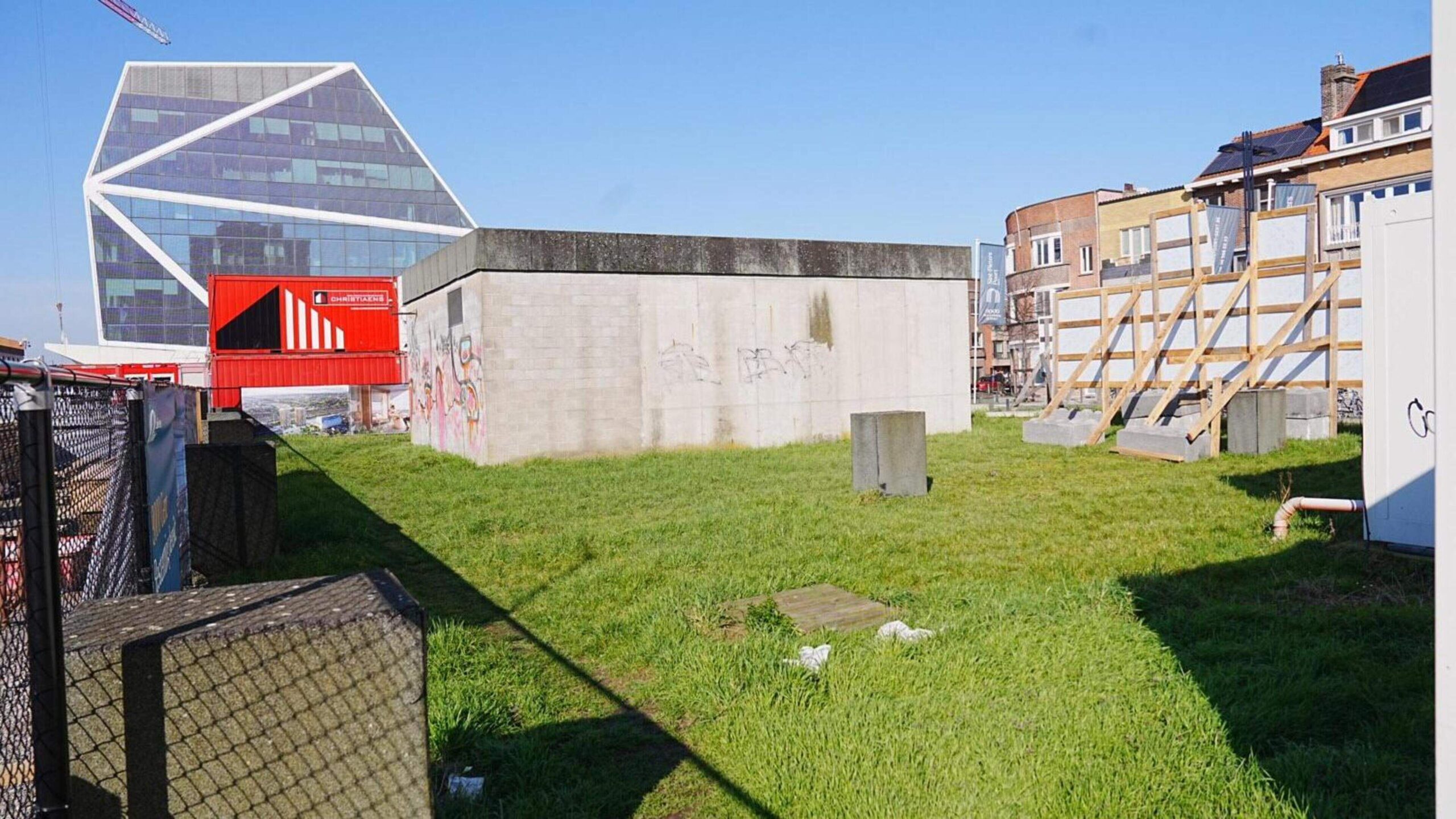 5,2 miljoen euro voor 1.000 vierkante meter: ‘duurste bouwgrond van Gent’ staat na een jaar nog altijd te koop.