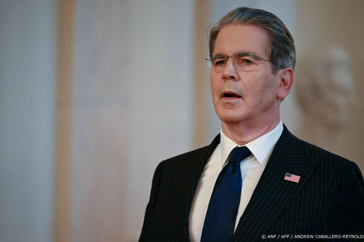 Amerikaanse minister: vannacht grootste bombardementen op Iran.