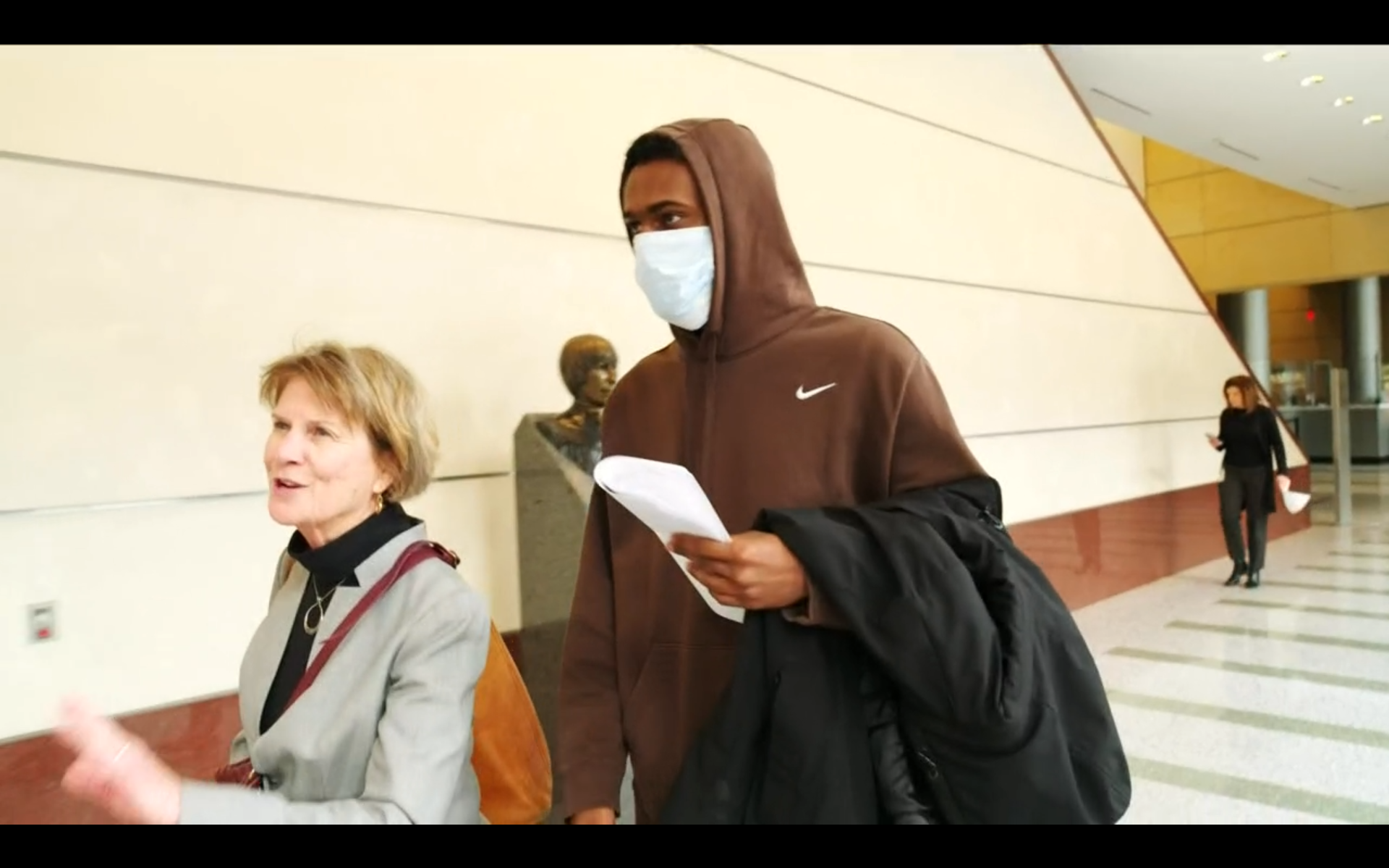 BEKIJK: Nog een enorme fraudezaak van $6 miljoen met Somalische migranten ontdekt in Minnesota terwijl belangrijke fraudeur wordt veroordeeld.