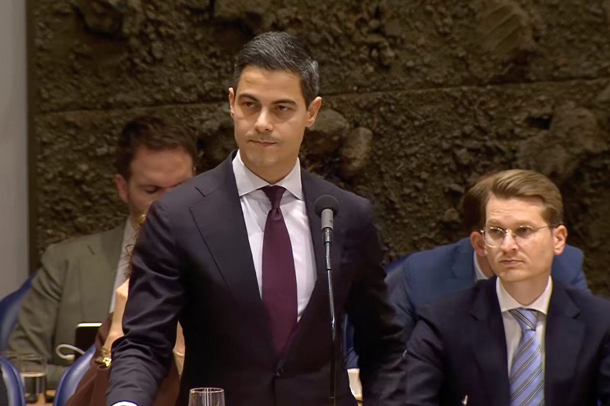 Experts eisen keiharde accijnsverlaging: 'De enige logische oplossing tegen exploderende brandstofprijzen'.