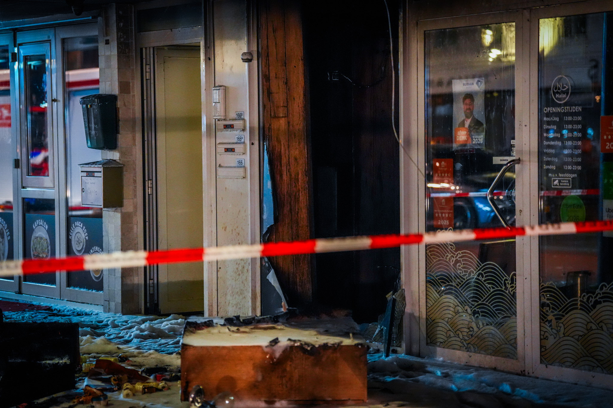 Explosie verwoest sushizaak, appartementen ontruimd