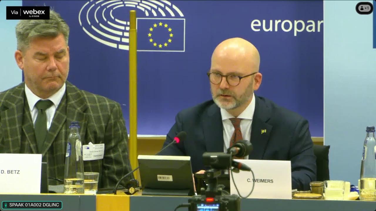 KIJK: Europees Parlement krijgt te horen dat het continent ‘op weg is naar een BURGEROORLOG’.