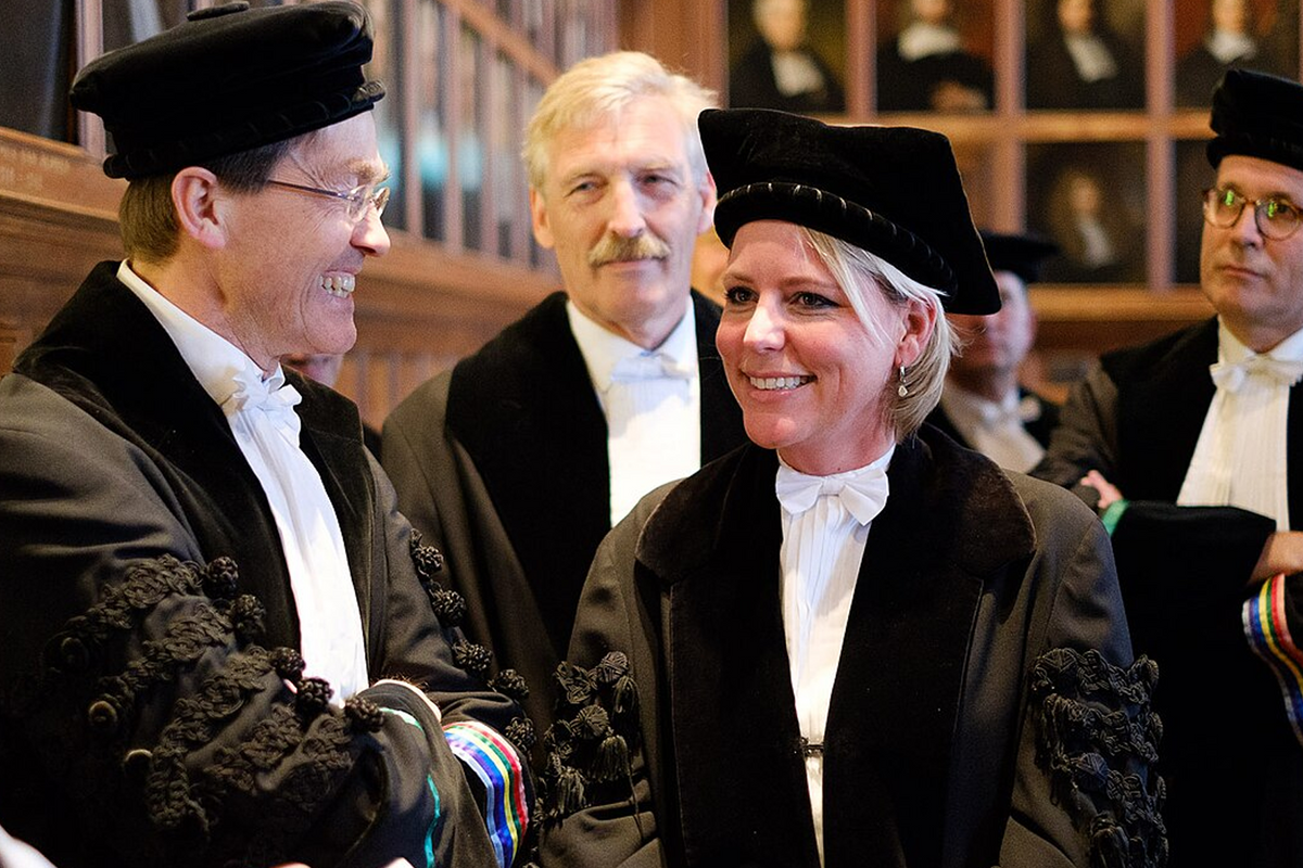 Kritiekloos interview bij Jinek: Minister Letschert zegt "Weer trots op ons onderwijs" – Waarom geen vragen over antisemitisme in Maastricht?.