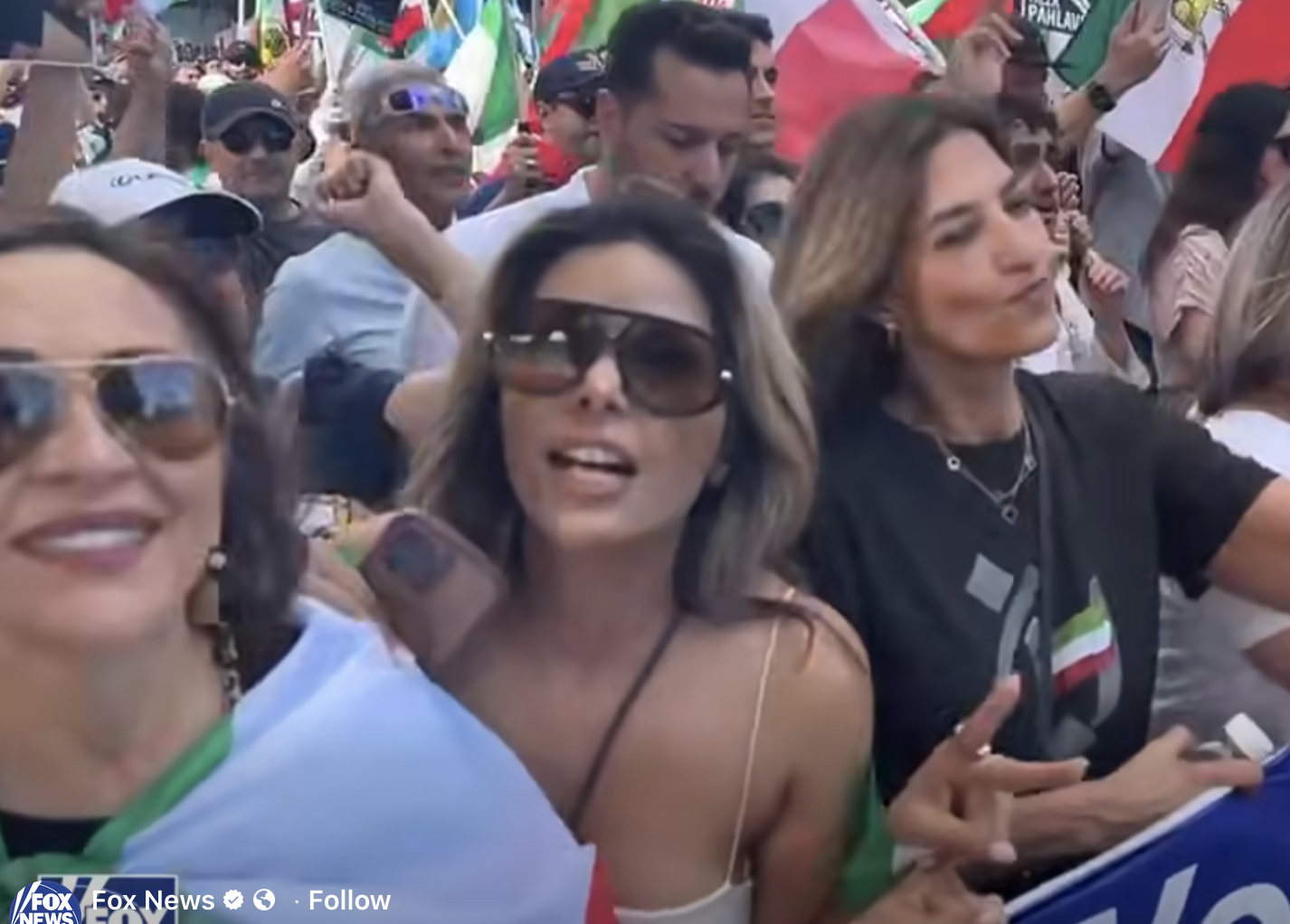 Massale pro-Trump-rally's breken uit met Iraniërs die Trump's klassieke YMCA-dans doen, zelfs in LA.