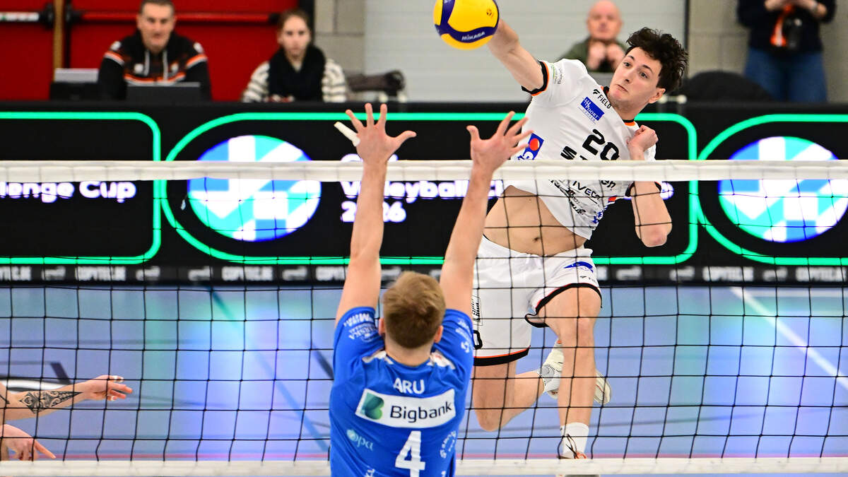 Met het hoofd nog in Europa, maar zaterdag treffen Simon Luka Vlahovic en Lindemans Aalst Brabo Antwerp: “Dat wij al drie keer tegen hen wonnen, wil niets zeggen”.