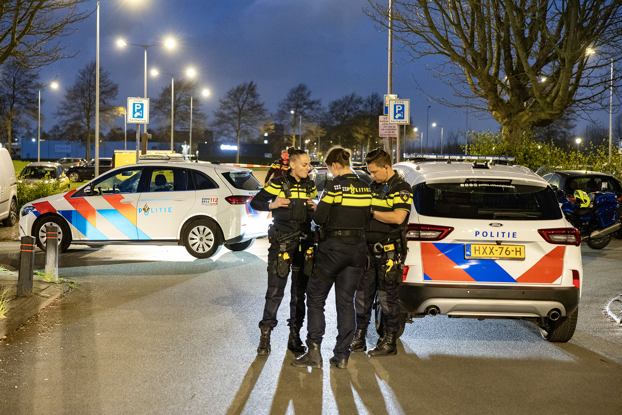Persoon dood aangetroffen op parkeerterrein bij station