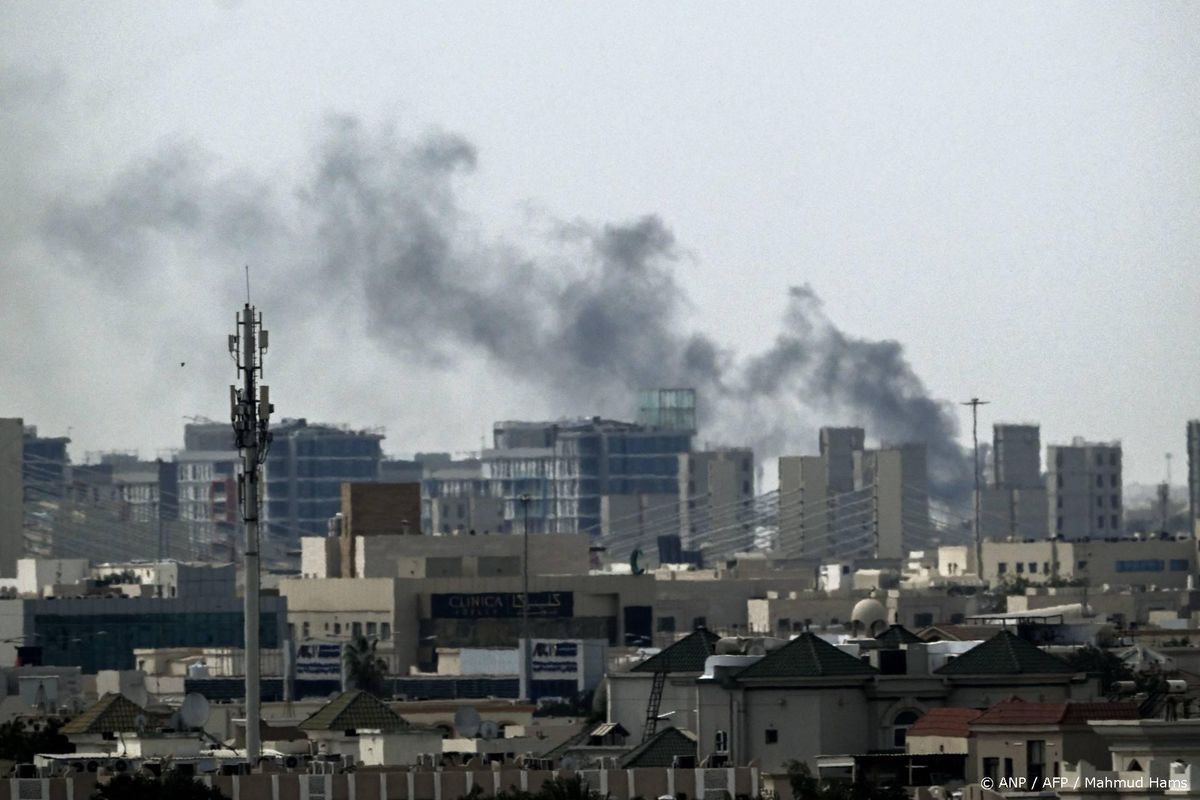 Qatar meldt raketaanvallen Iran, Saudi-Arabië onderschept drones.