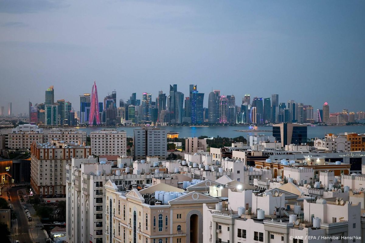 Qatar roept inwoners op niet naar buiten te gaan om dreiging.