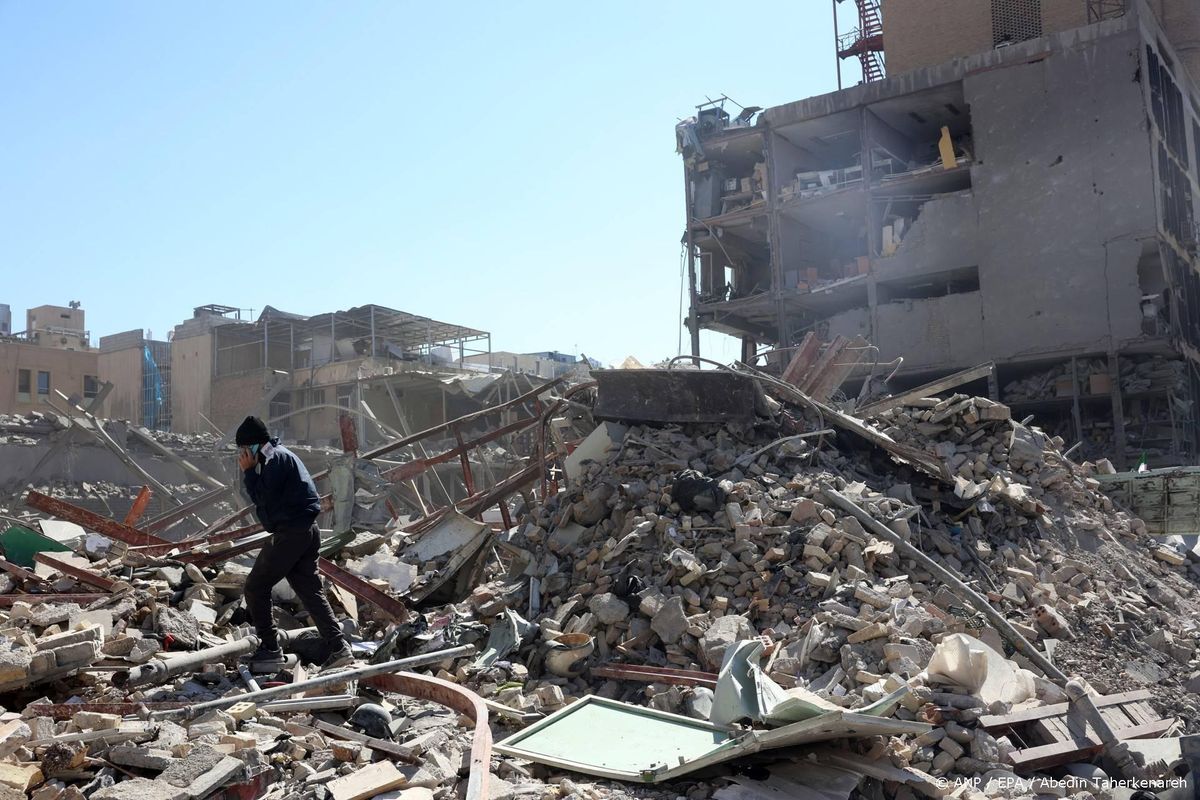 Raadsbijeenkomst rond nieuwe opperste leider Iran binnen een dag.