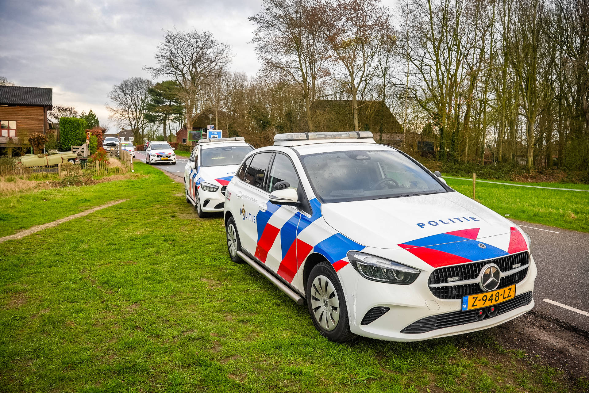 Twee verdachten aangehouden na bedreiging met vuurwapen en waarschuwingsschoten