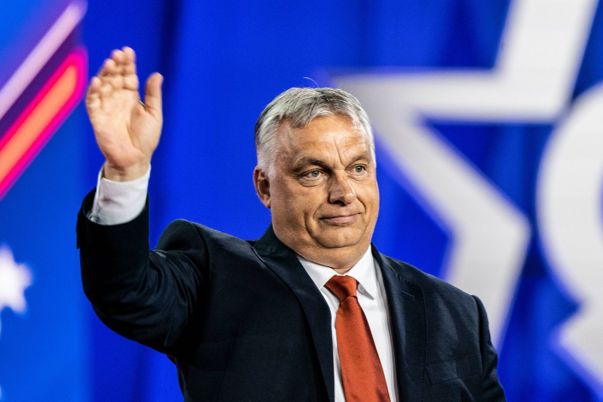 Viktor Orbán ziet wereldwijde ruk naar rechts: "We vechten voor de ziel van het Westen!".