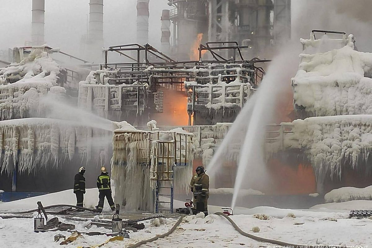 Weer brand in belangrijke Russische haven na aanval.