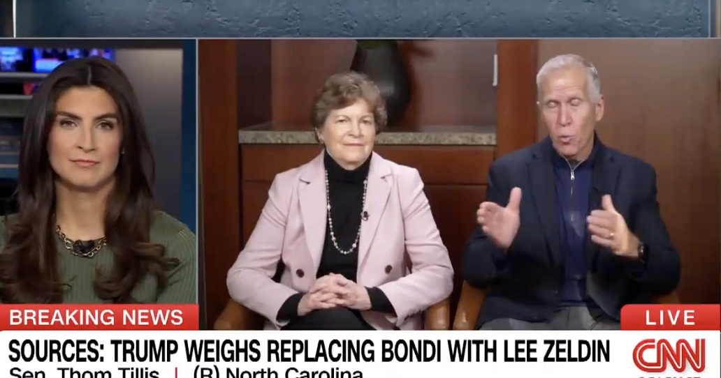 Bekijk: Vertrekkende RINO-senator onthult manier waarop hij Trump en MAGA nog een keer zal verraden