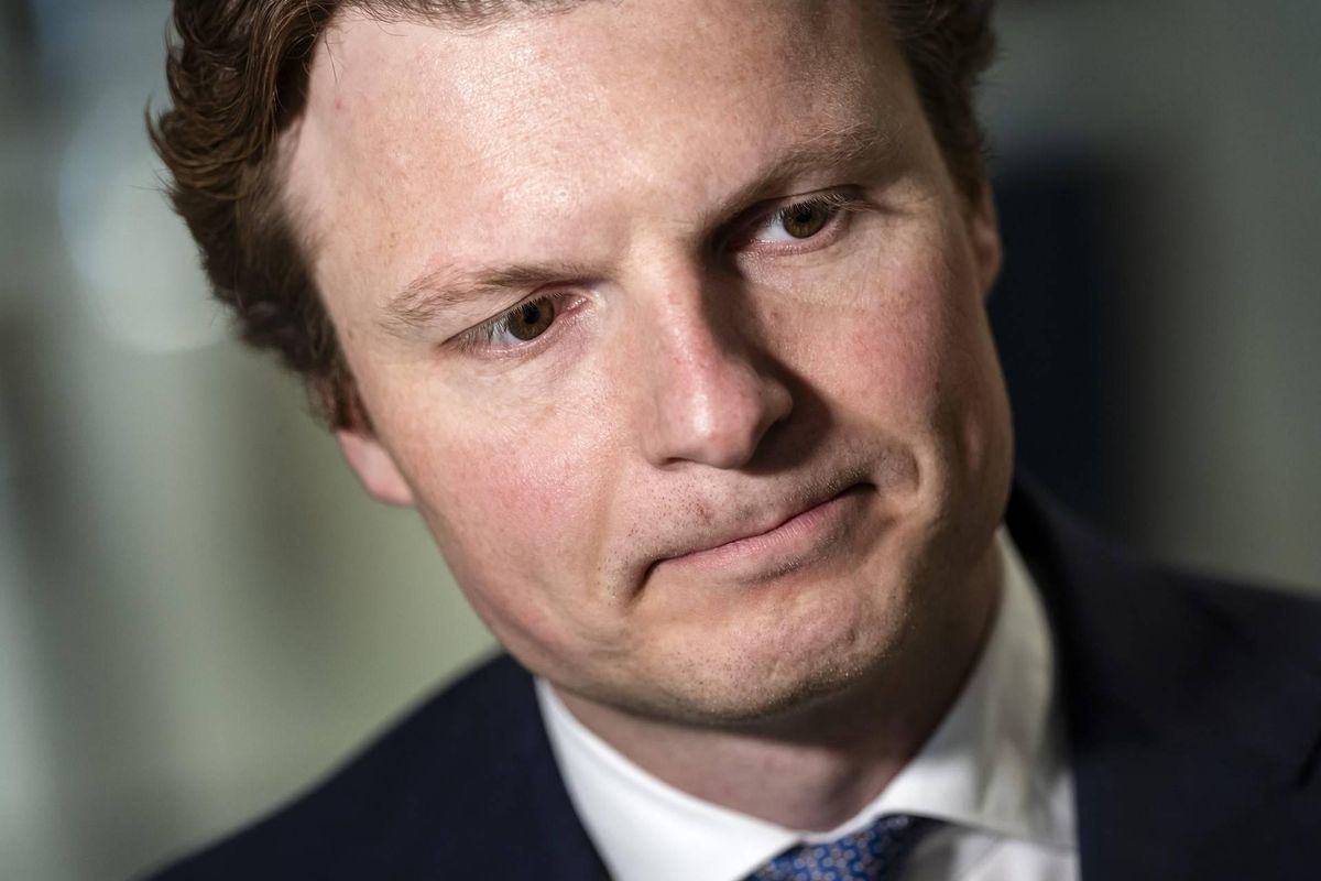 Brekelmans hekelt 'politieke spelletjes' van PVV met asielwetten.