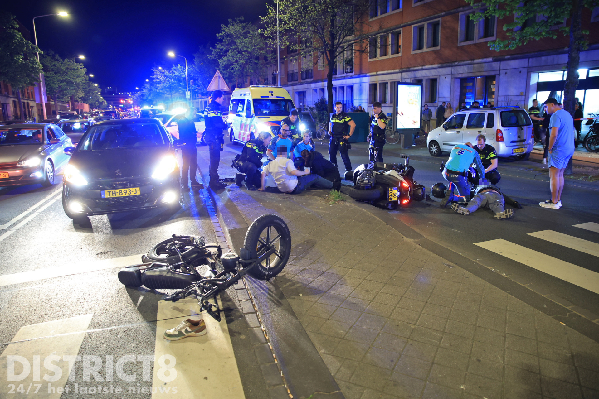 Drie gewonden na ongeval tussen motorrijder en fatbike Vaillantlaan Den Haag