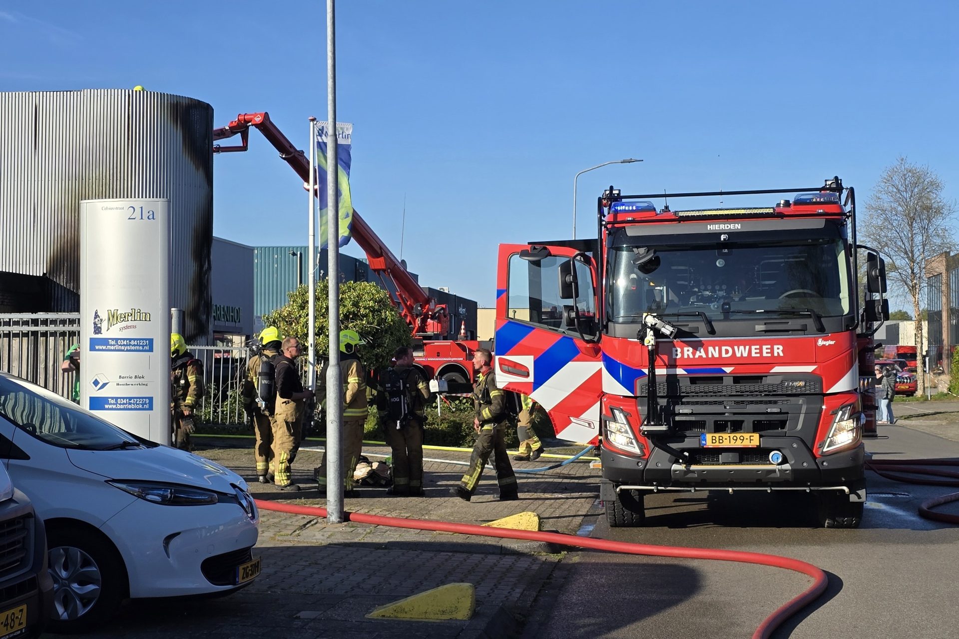 Grote brand bij IT-bedrijf