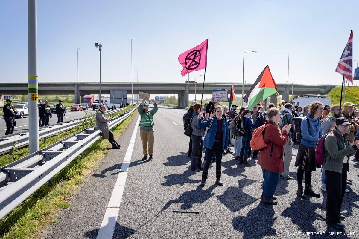 Iraanse delegatie vertrokken uit Pakistan.