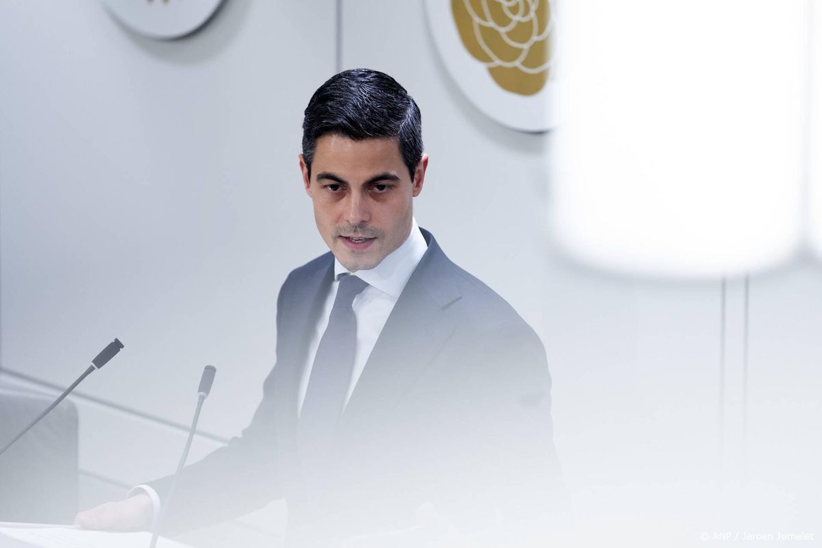 Jetten vindt Amerikaanse blokkade van Iran onwenselijk.