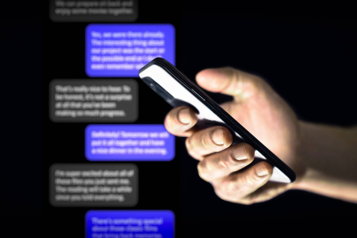 Knettergekke AIVD slaat door: woordje 'remigratie' gebruiken maakt je volgens de geheime dienst een extremist.