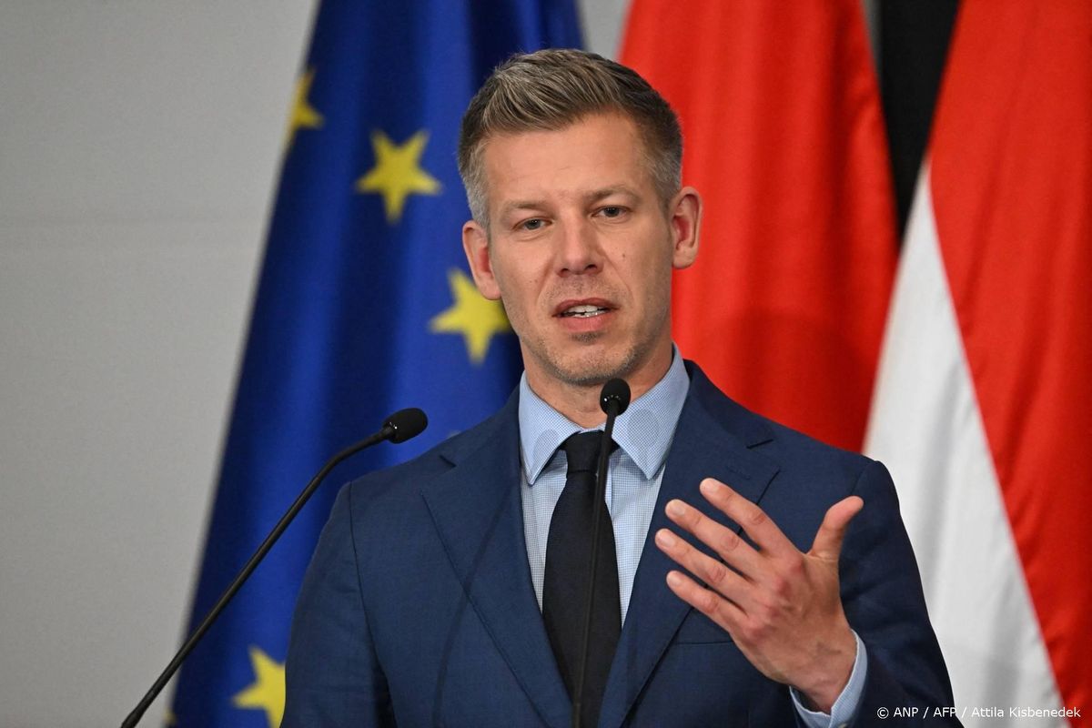 Magyar ontmoet woensdag ook EU-kopstuk Costa in Brussel.