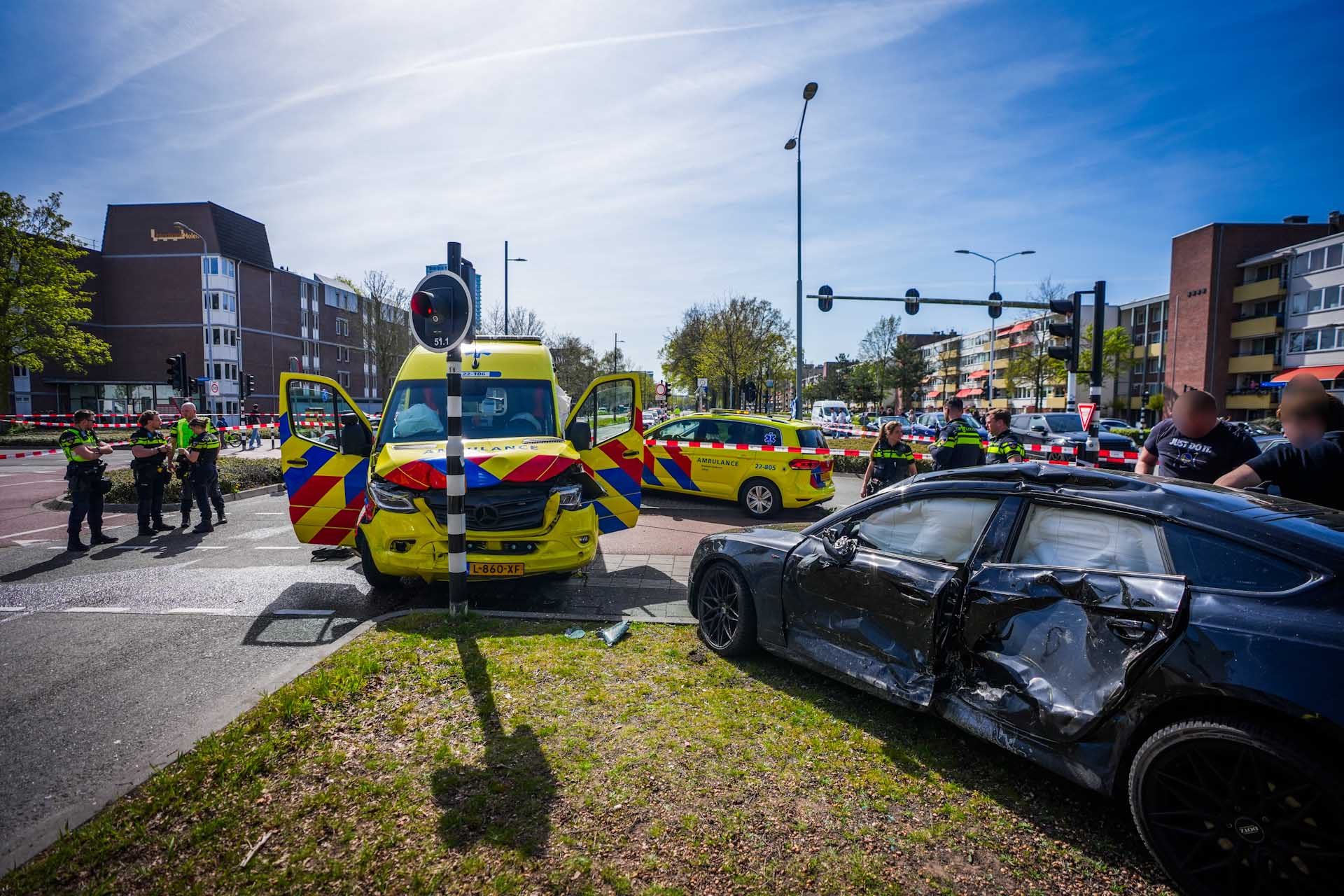 Meerdere gewonden bij ongeval met ambulance