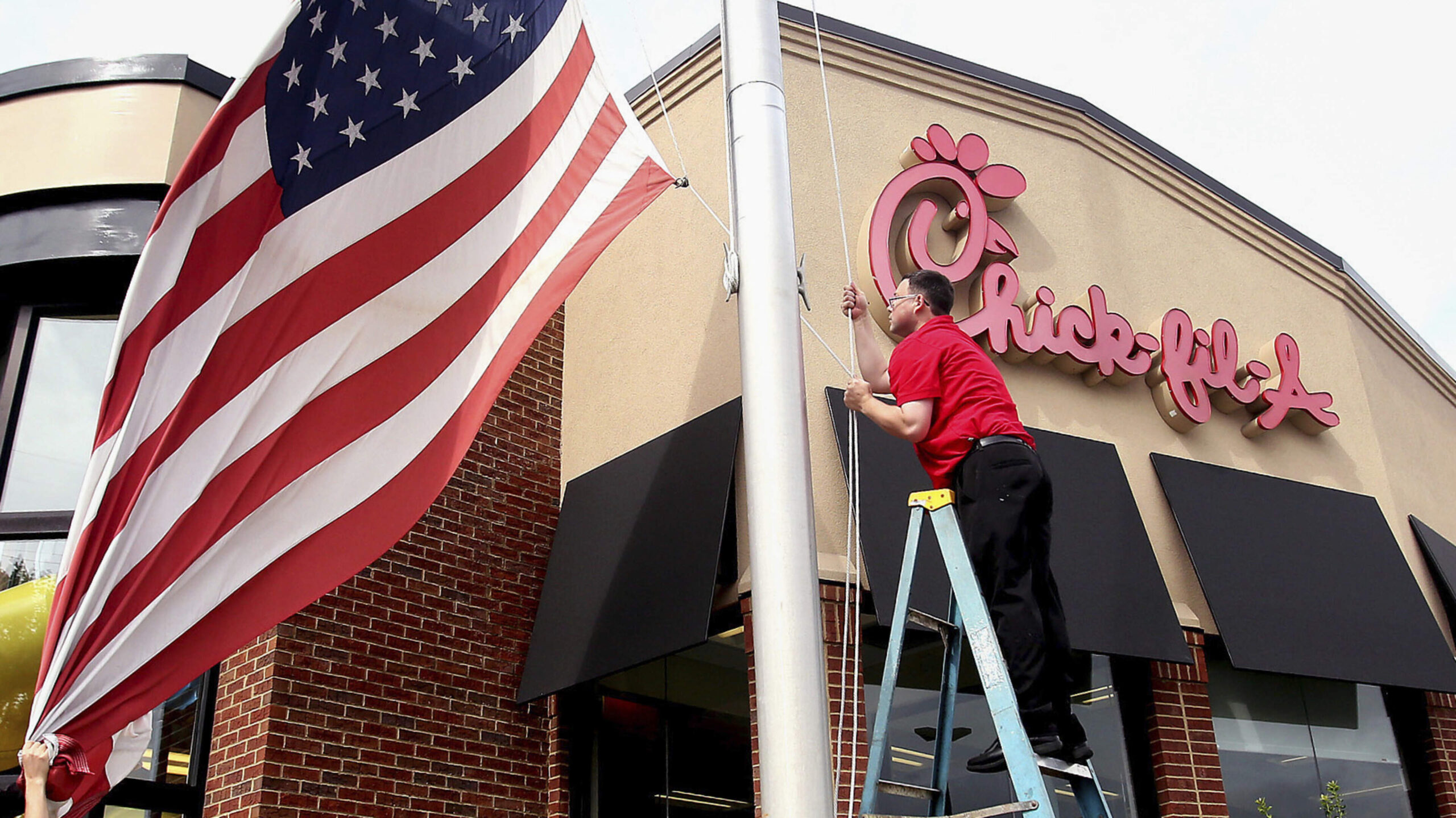 Minstens één dode en meerdere gewonden bij schietpartij in restaurant in New Jersey.