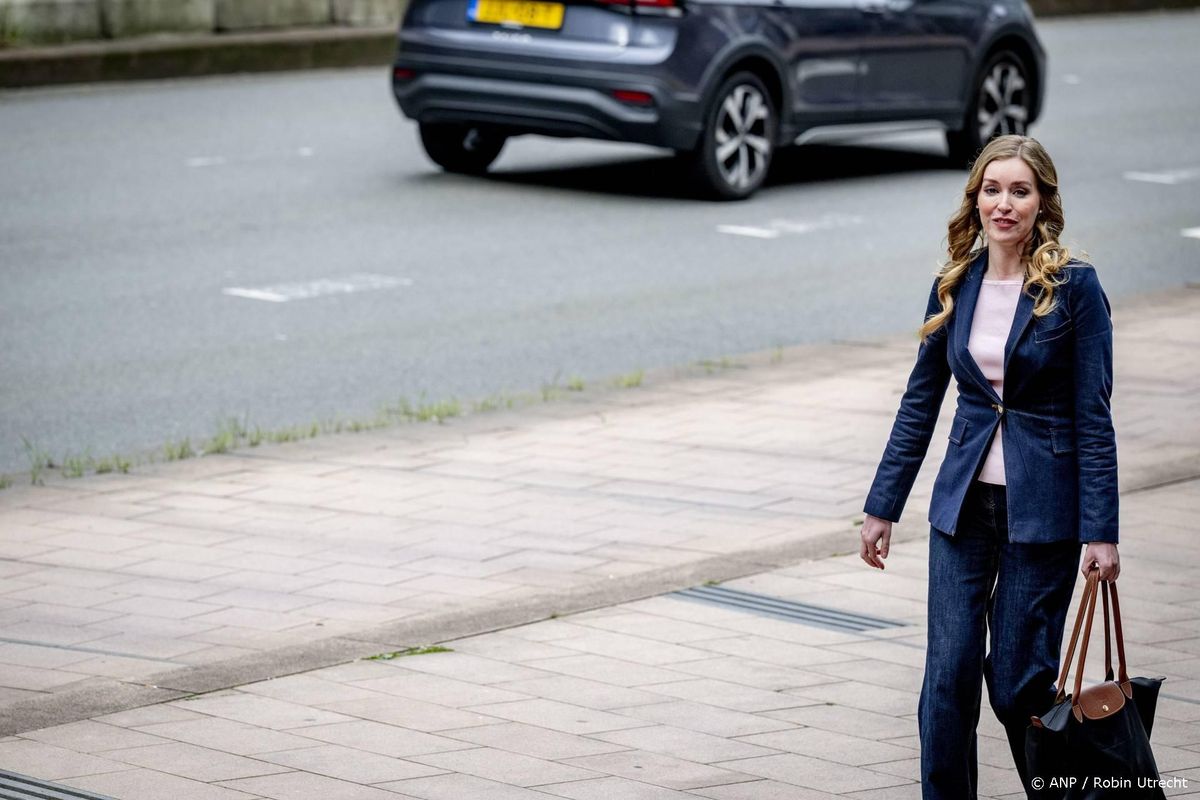 OM eist 60 uur werkstraf voor Raisa Blommestijn om tweets.