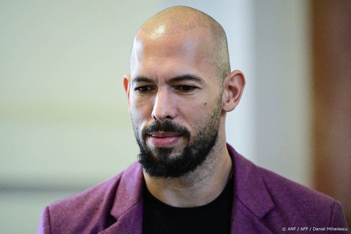 Rechter Boekarest schrapt preventieve maatregel tegen Andrew Tate.