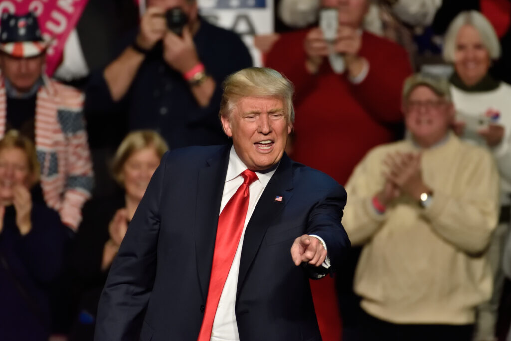 Red State Republicans Criticize RINO for Allegedly Assisting Democrats in Creating Biased Election Map