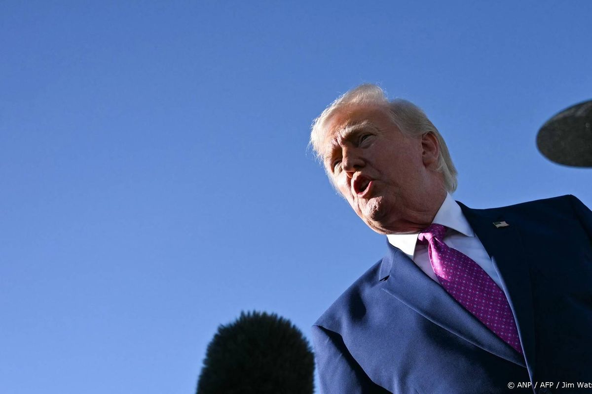 Trump: VS begonnen met schoonvegen van Straat van Hormuz.