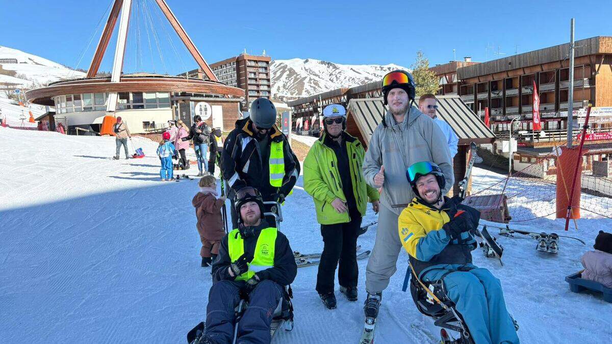 “Zwaar getraumatiseerde soldaten perspectief bieden”: Rotary Mechelen financiert G-skistage voor Oekraïense oorlogsveteranen.