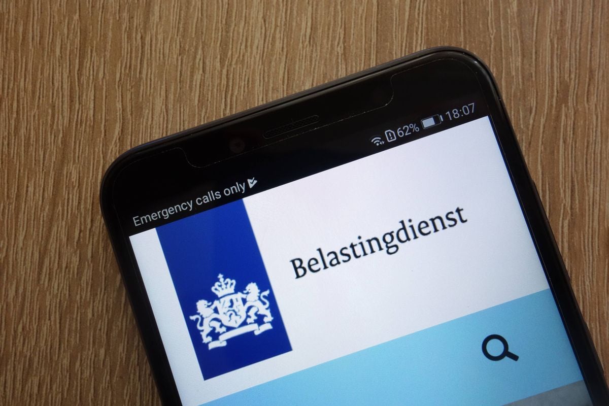 Belastingdienst juicht om recordaantal aangiften, maar de burger bloedt door geschifte belastingdruk.