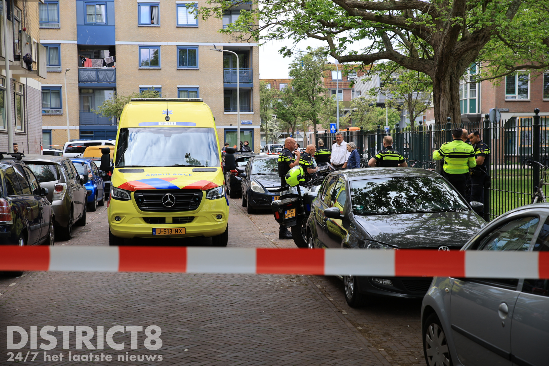 Kindje steekt spontaan over en wordt door auto aangereden Oranjeplein Den Haag