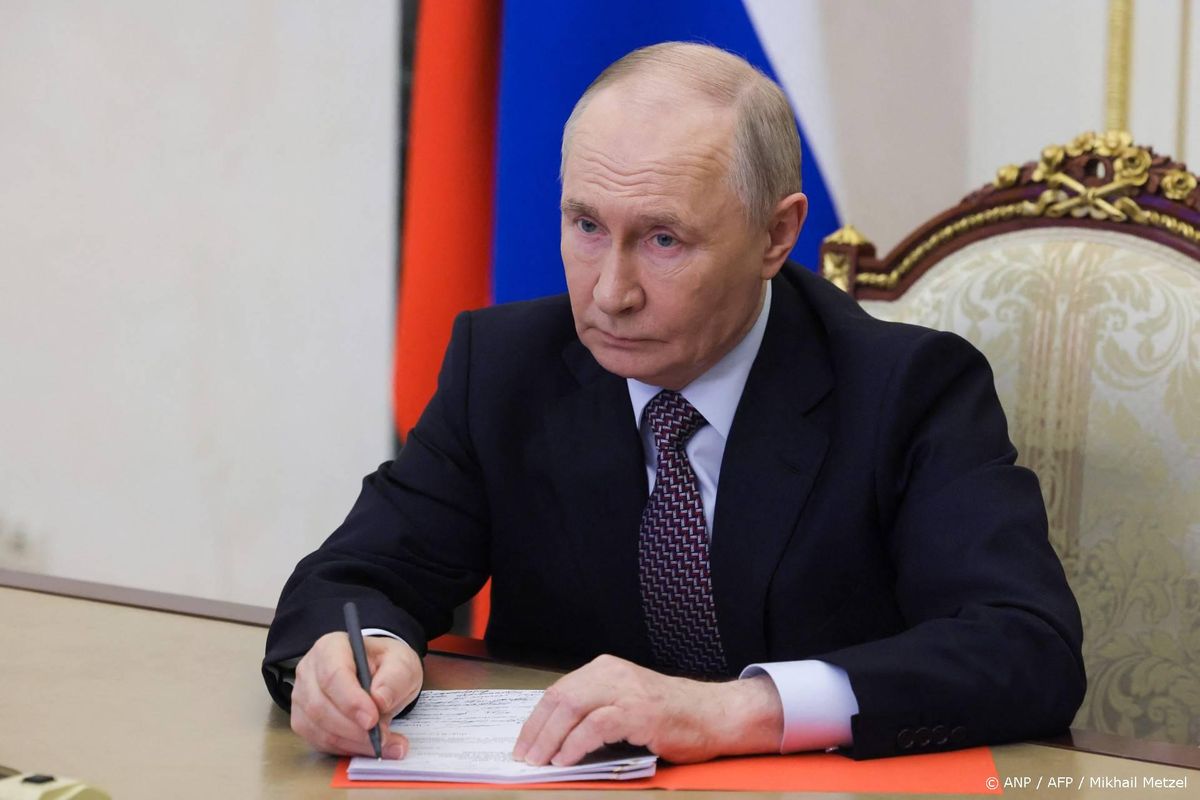 Kremlin bevestigt instemming staakt-het-vuren met Oekraïne.