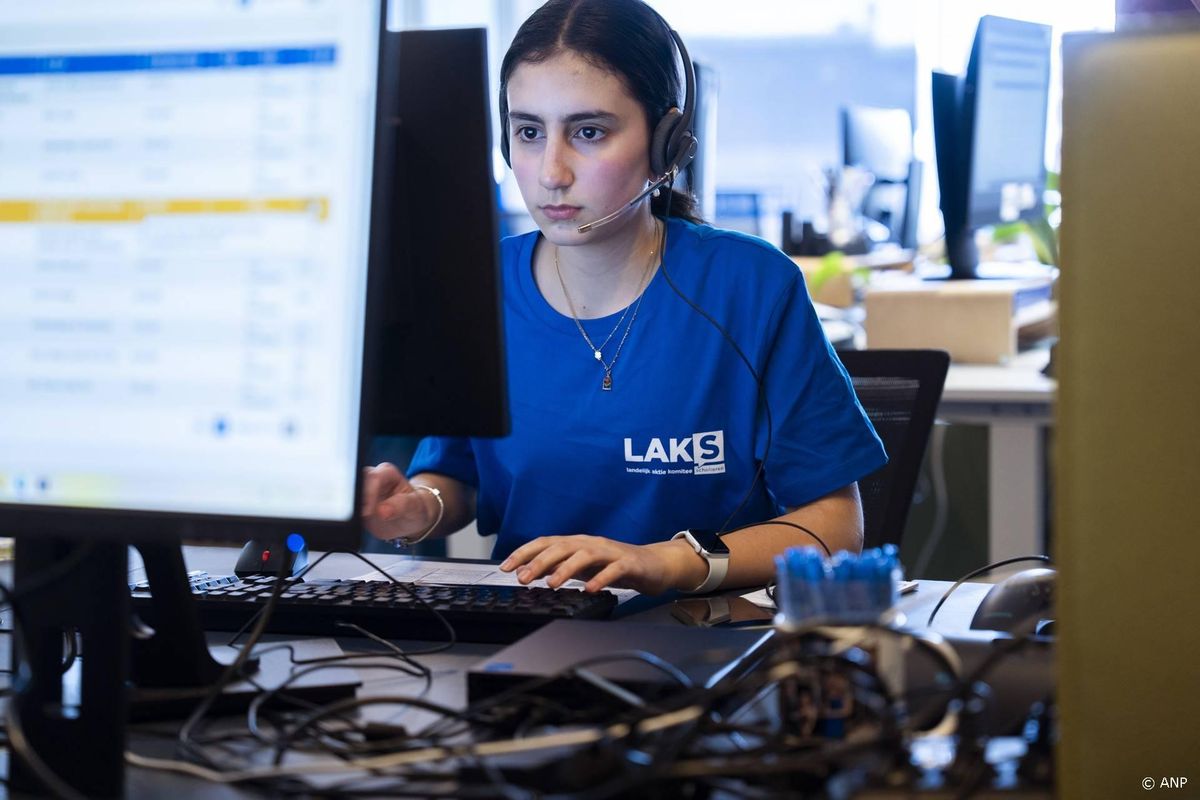 LAKS ontvangt 26.000 klachten op eerste dag eindexamens.