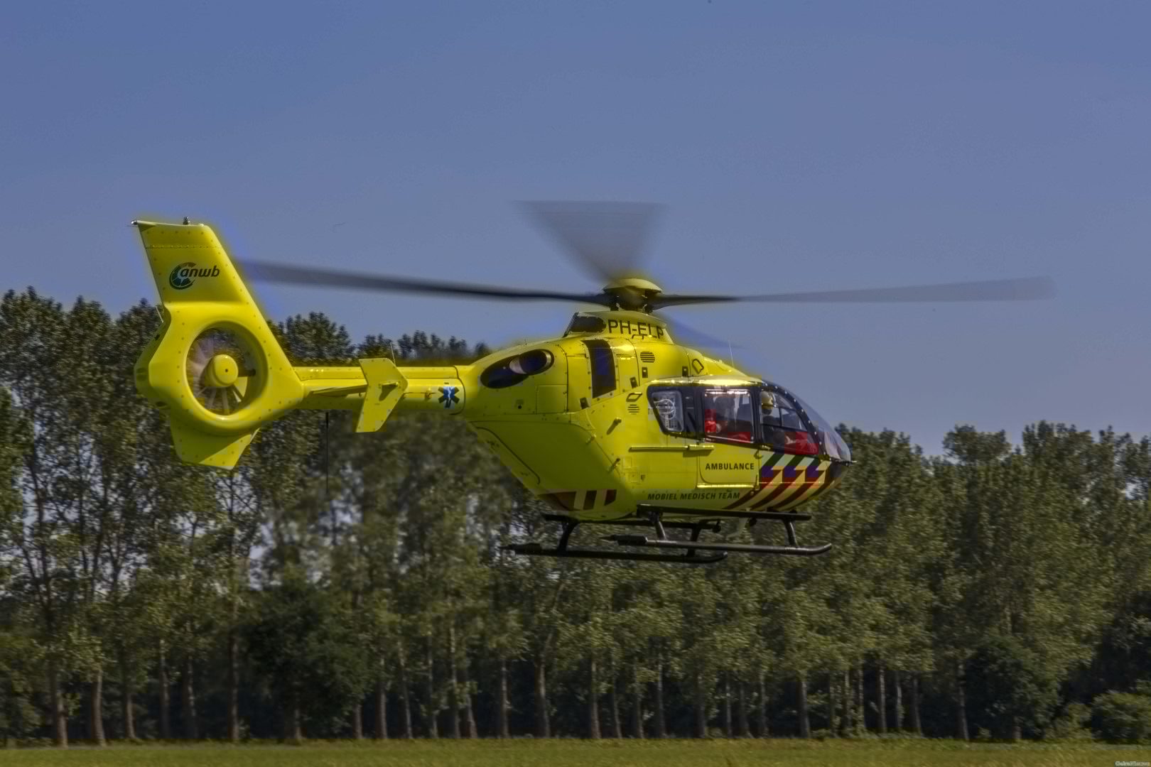 Meisje (2) raakt ernstig gewond door draaiende molenwiek