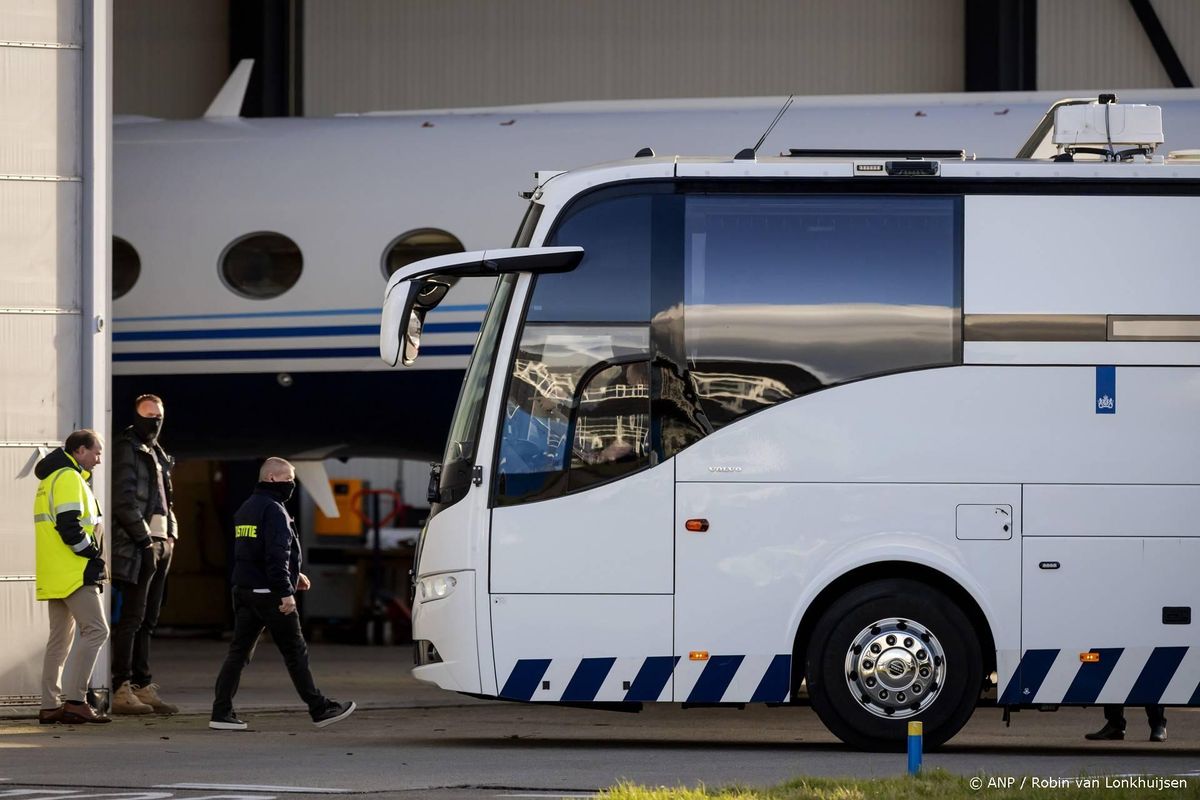 Nederland geeft overtollige gevangenisbussen aan Oekraïne.