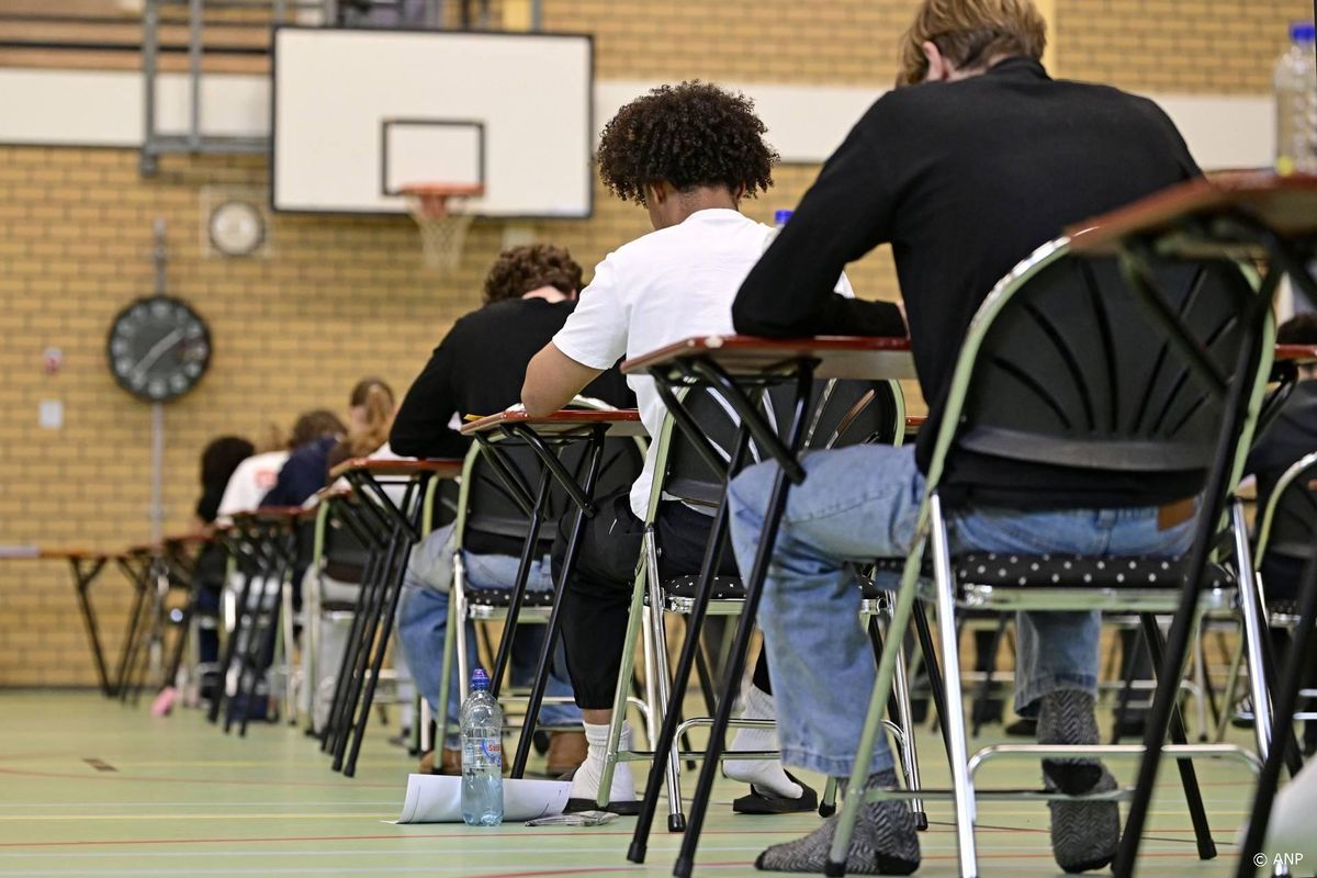 Onderwijsraad: toetsen op scholen moeten meer gaan over leren.