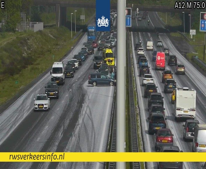 Ongeval tijdens hagelbui veroorzaakt lange files