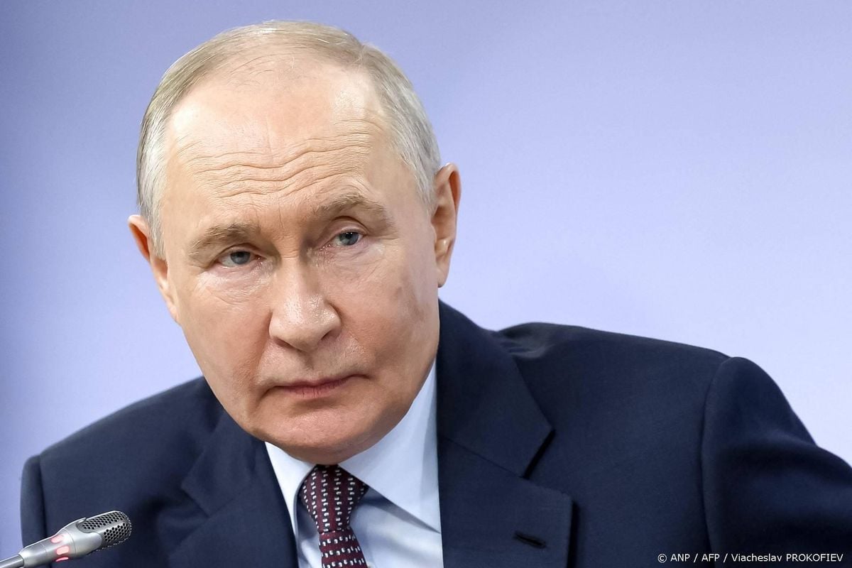Rusland kondigt staakt-het-vuren aan voor 8 en 9 mei.