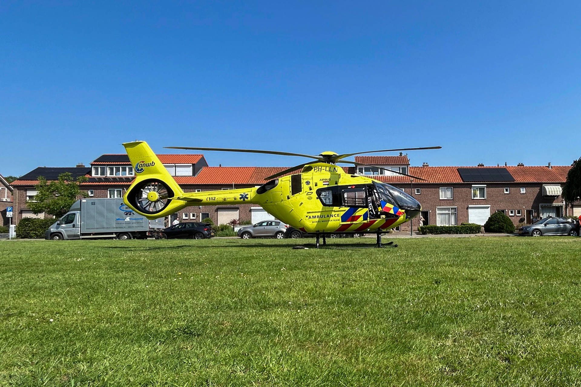 Traumahelikopter ingezet na botsing tussen twee fietsers - 112 Nederland